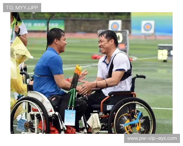 国际射箭混合双打赛在校园开办弓艺兴趣班